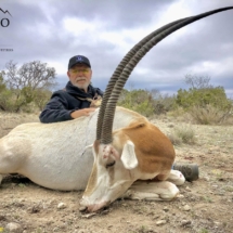 oryx-hunting-10